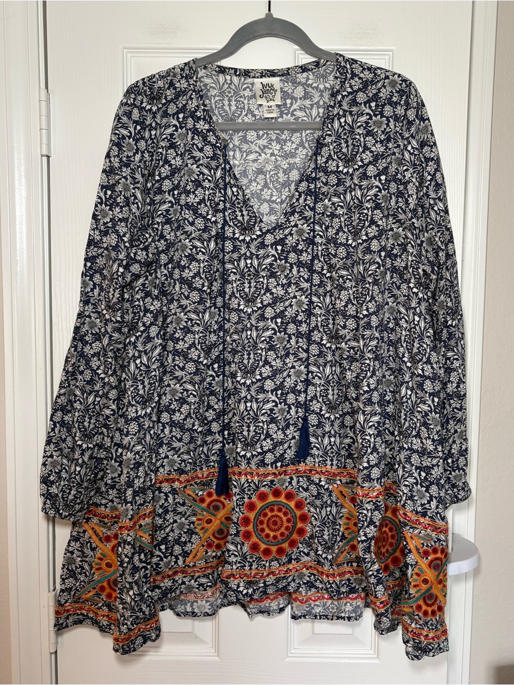 Anthropologie Ivy Jane Embroidered Boho Floral Rayon Tunic Top M